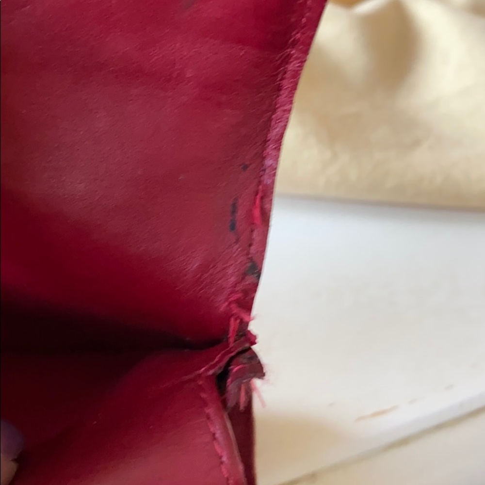 Louis Vuitton Brentwood and Wallet - Picture 9 of 16